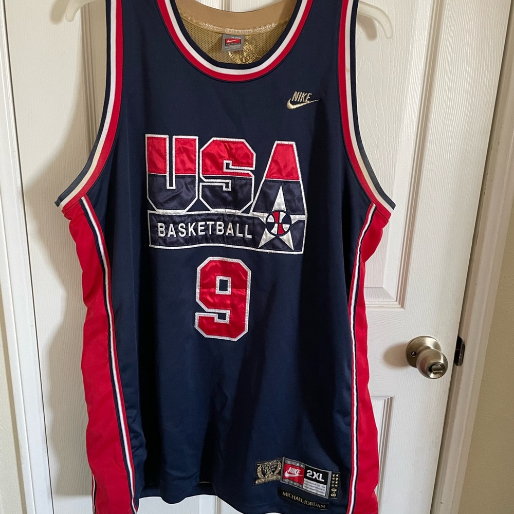Nike Michael Jordan Dream Team Jersey Patch Detail in Navy, Red, Gold